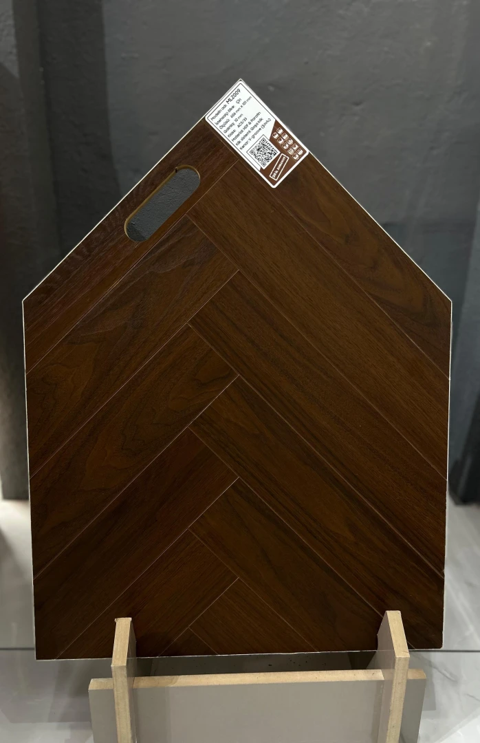 ML2009 Laminat - Görünüş 1